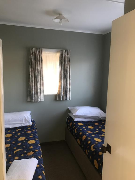 Windsor Lodge & Caravan Park Waitahanui Екстер'єр фото