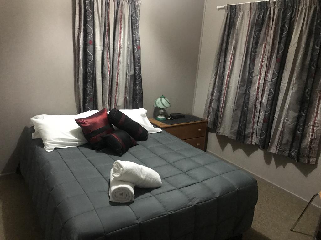 Windsor Lodge & Caravan Park Waitahanui Екстер'єр фото