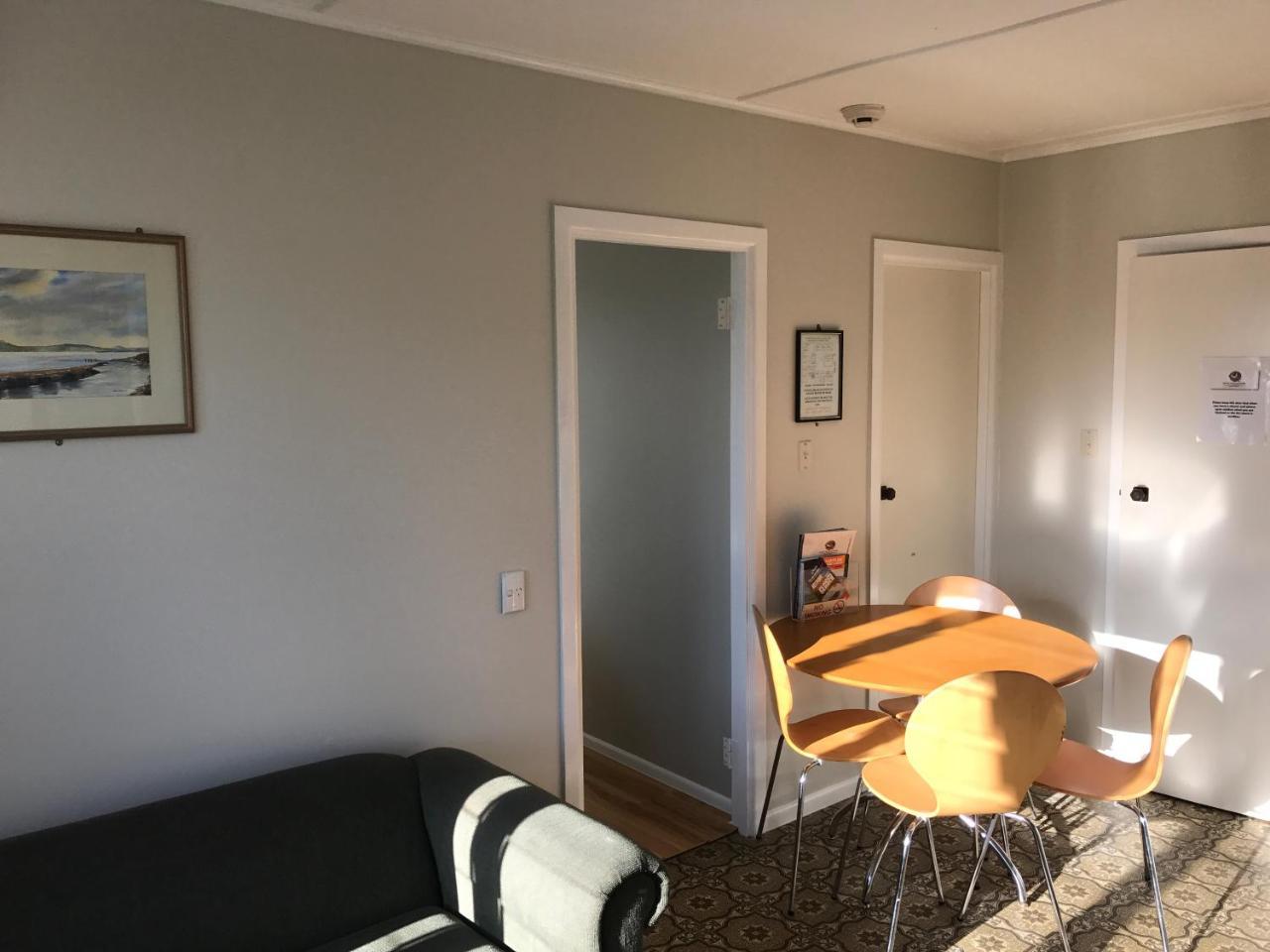 Windsor Lodge & Caravan Park Waitahanui Екстер'єр фото